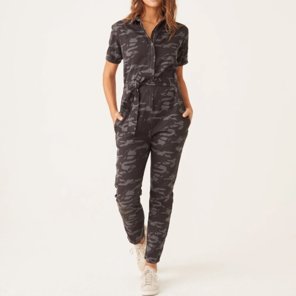 NWT Monrow Camo Jumpsuit belted $298 - Picture 2 of 10